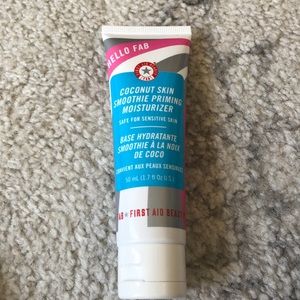 First Aid Beauty Priming Moisturizer